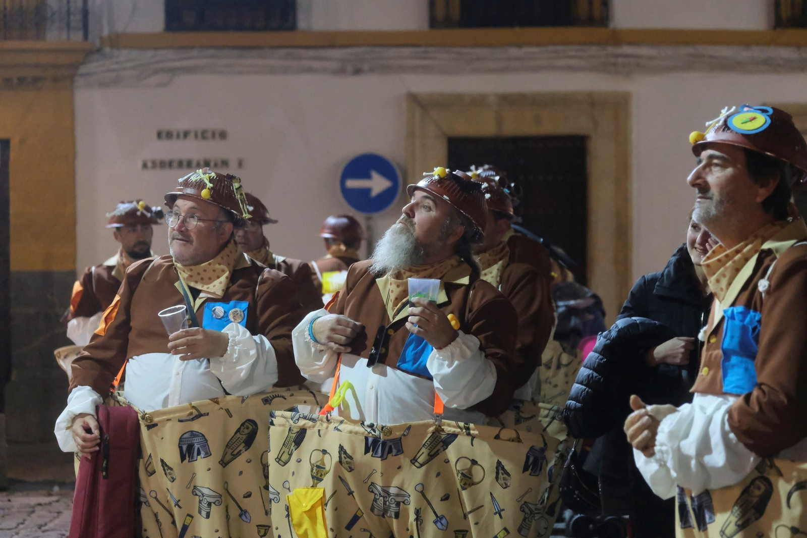 El Carnaval de Córdoba conquista las calles, en imágenes