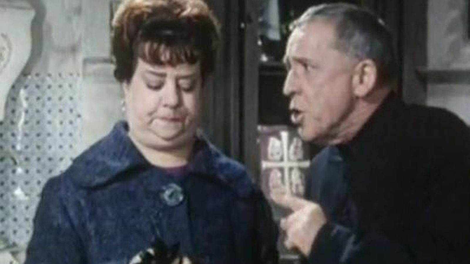 Carmen Martínez Sierra con Paco Martínez Soria en 'Se armó el belén', 1969