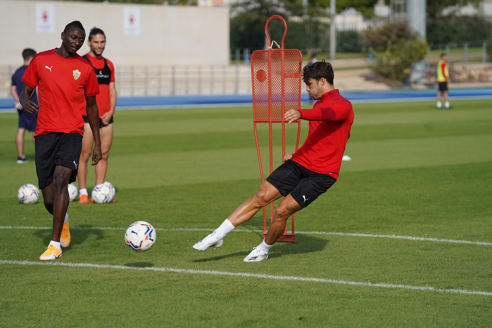 Fotogalería del entrenamiento del Almería, viernes 9