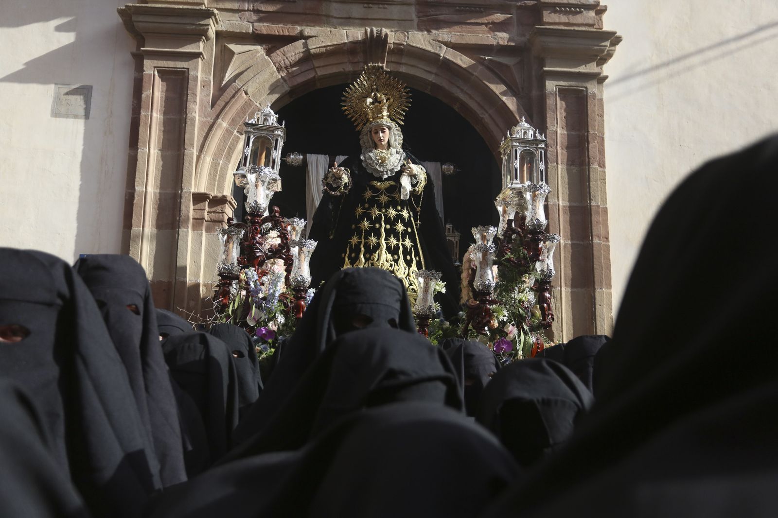 Las fotos de Santa Cruz, en el Jueves Santo de Málaga