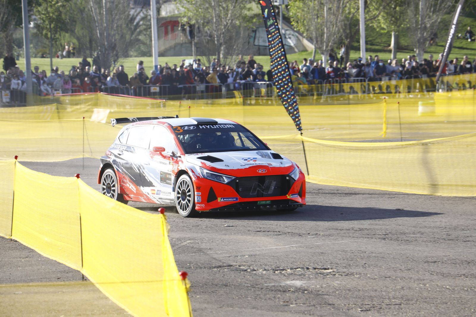 La primera pasada al tramo urbano de Córdoba en el Rallye Sierra Morena, en imágenes