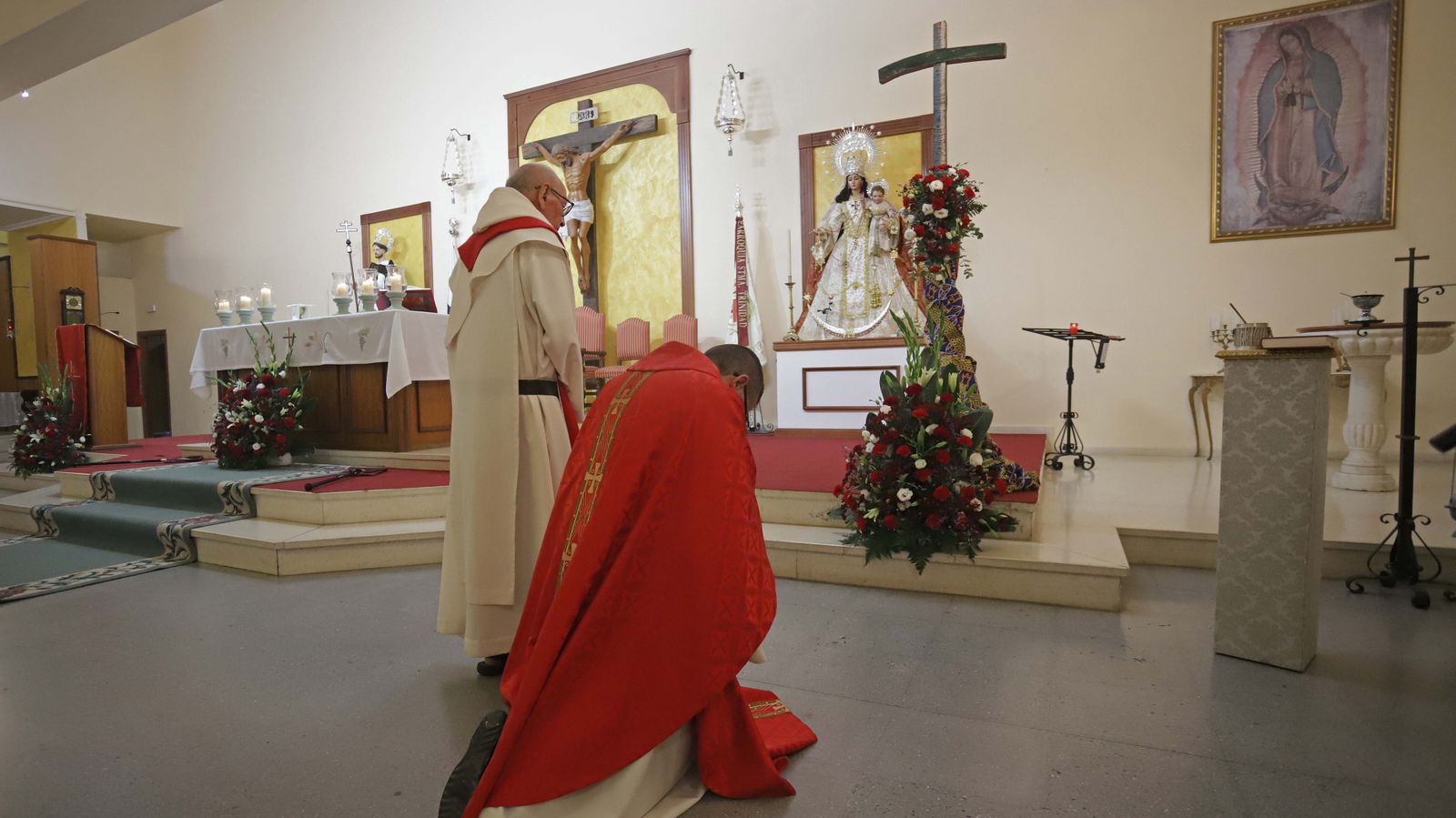 Fotos de la bendición de la nueva Cruz de Lampedusa en Algeciras