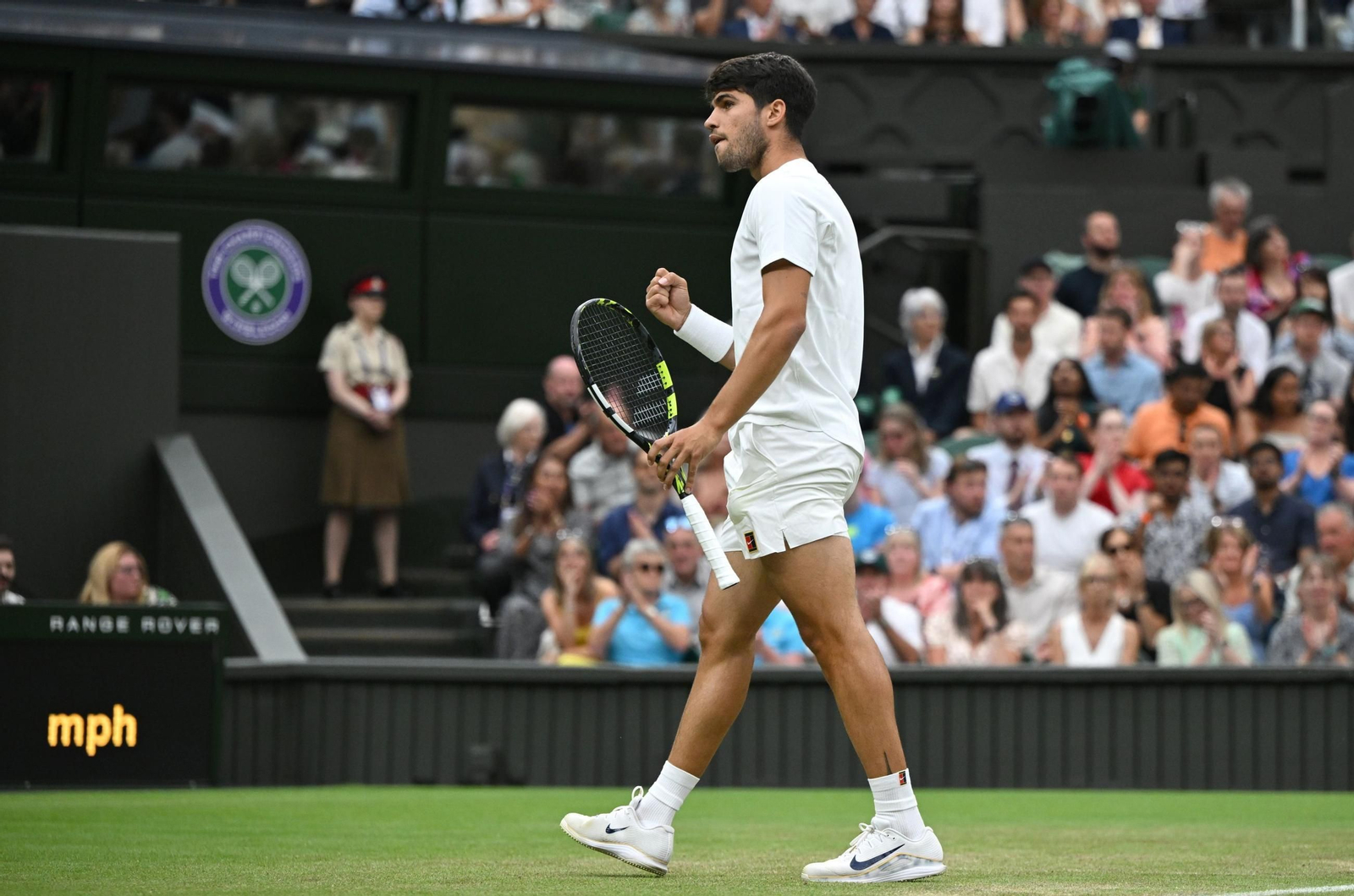 Las fotos del triunfo de Alcaraz en octavos y el resto de la jornada de Wimbledon