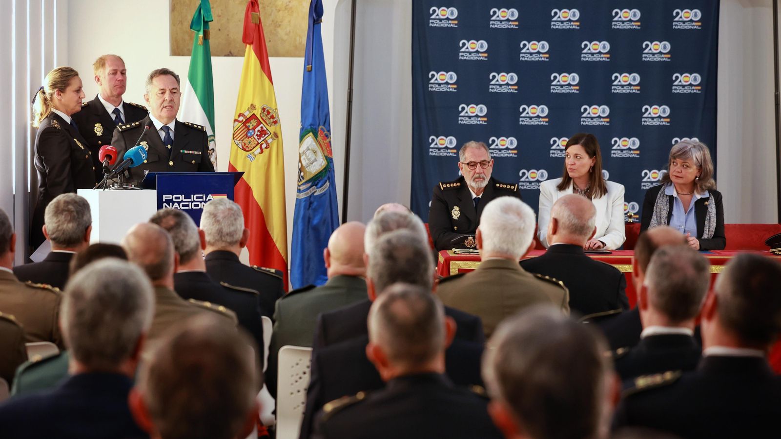 Un momento de la toma de posesión del nuevo comisario de San Fernando.
