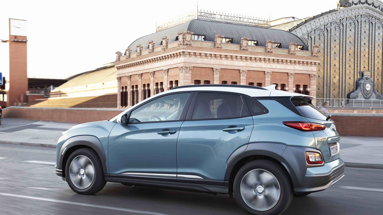 La demostración de que es posible acercarse mucho a ese retrato robot ideal es el Hyundai Kona.