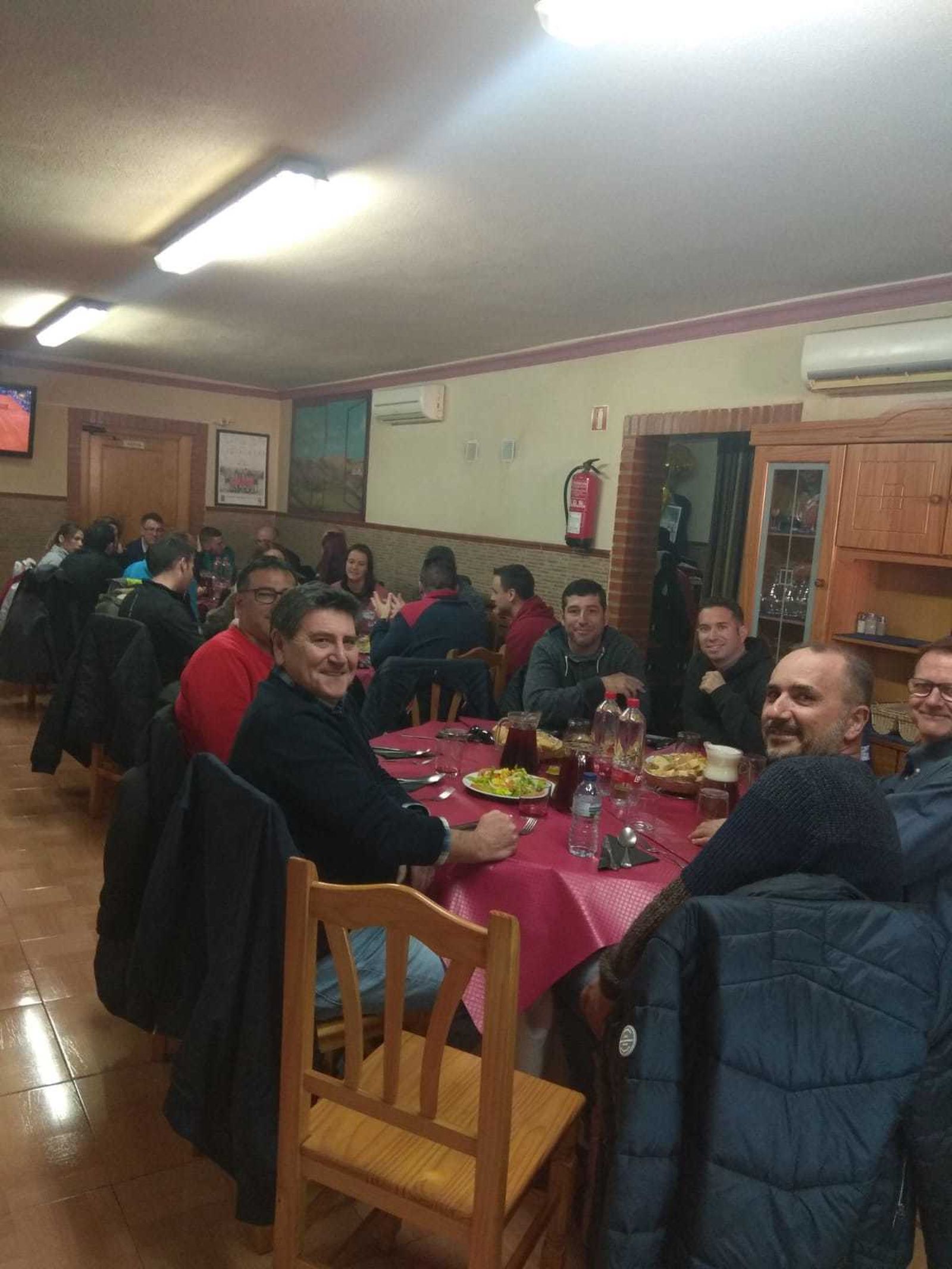 El restaurante La Ermita ofreció a los asistentes un menú con platos típicos de la Alpujarra.