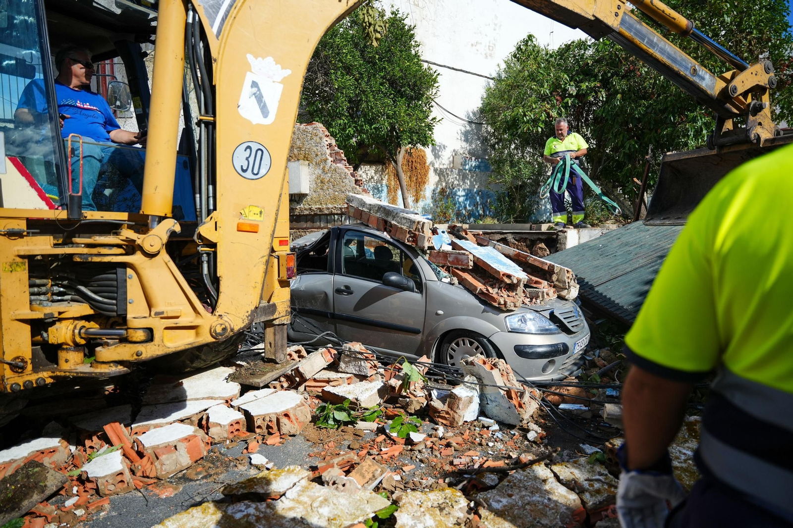 Daños provocados por el tornado en Gibraleón el 29 de octubre de 2025.