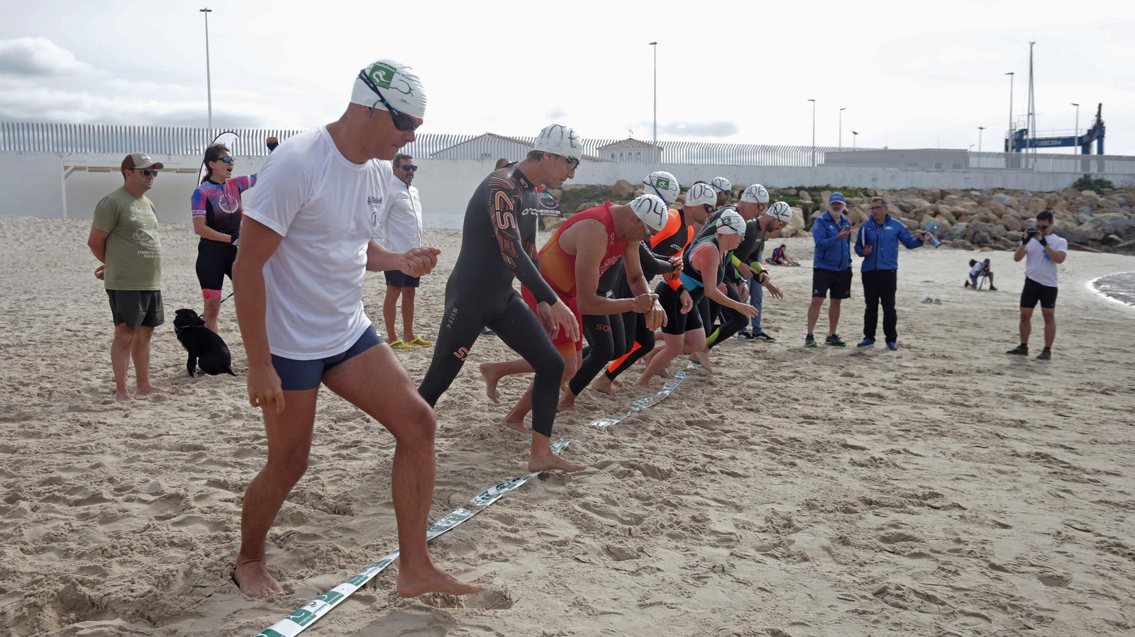 Fotos del I Triatlón Cros del Viento en Tarifa
