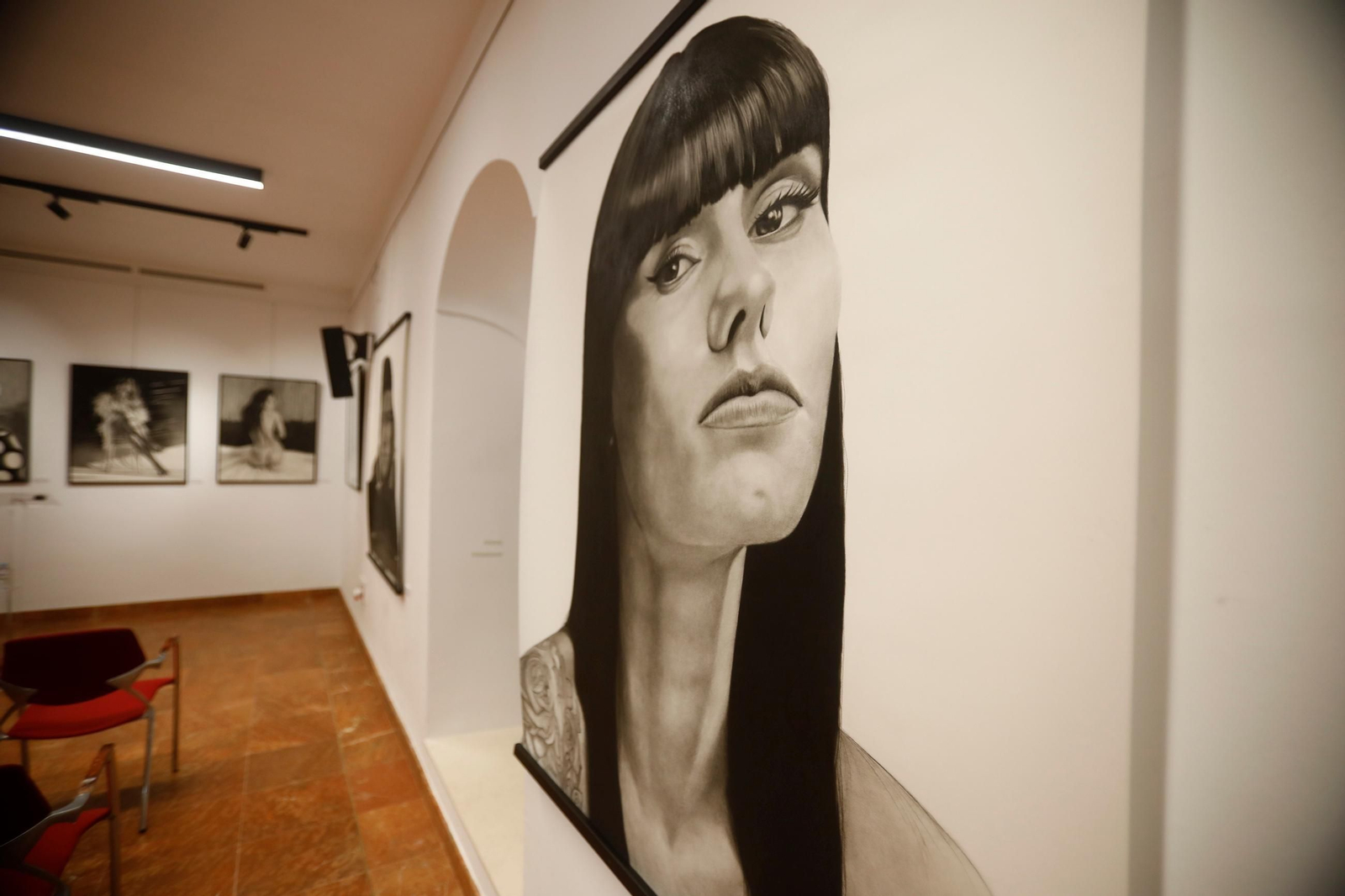 La exposición 'Lo que no se ve' de Justo Mesa, en imágenes