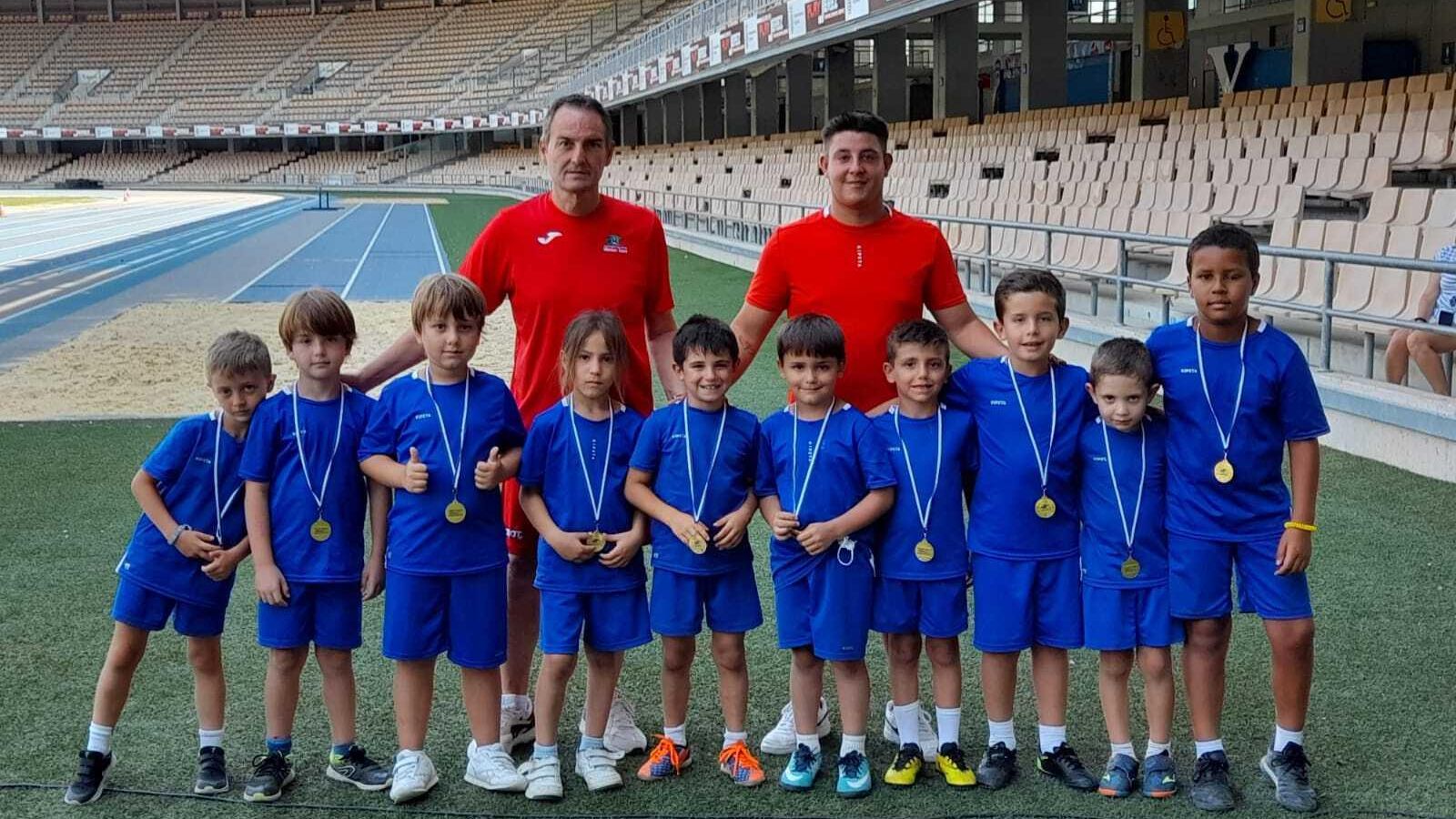 Con algunos de los más pequeños.