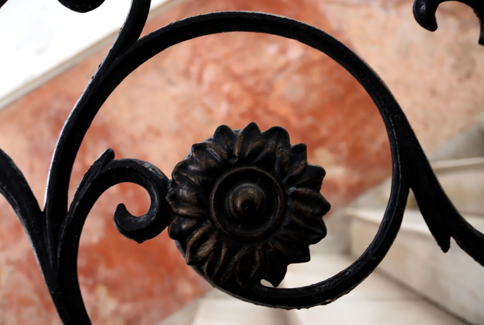 Imágenes del edificio de la calle Berdigón 3 en Huelva