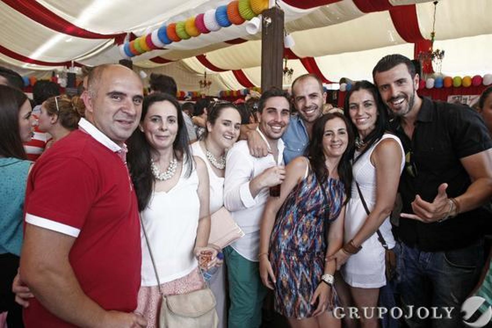 La Feria reúne a miles de personas en su jornada más esperada y en un año en el que se recuerda a Paco de Lucía

Foto: Erasmo Fenoy