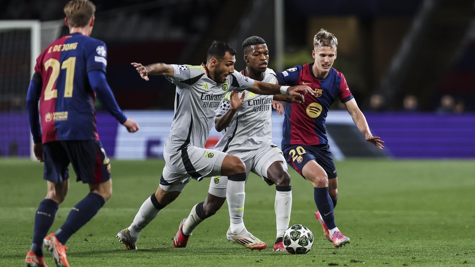 Las fotos del Barcelona-Benfica