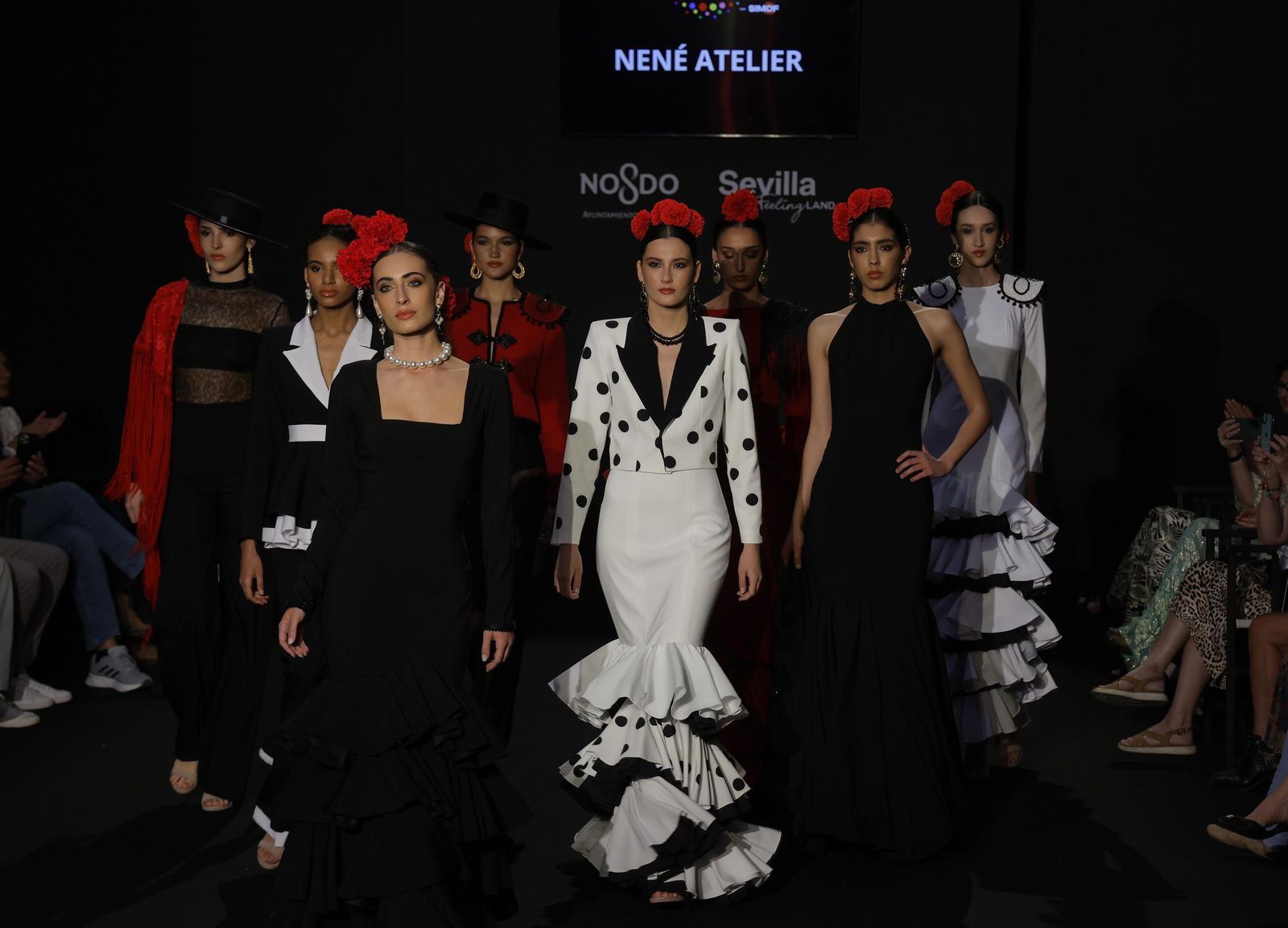 Emprende Lunares, el desfile de moda flamenca de Nené Atelier, que anticipa la Feria de Abril: todas las fotos.