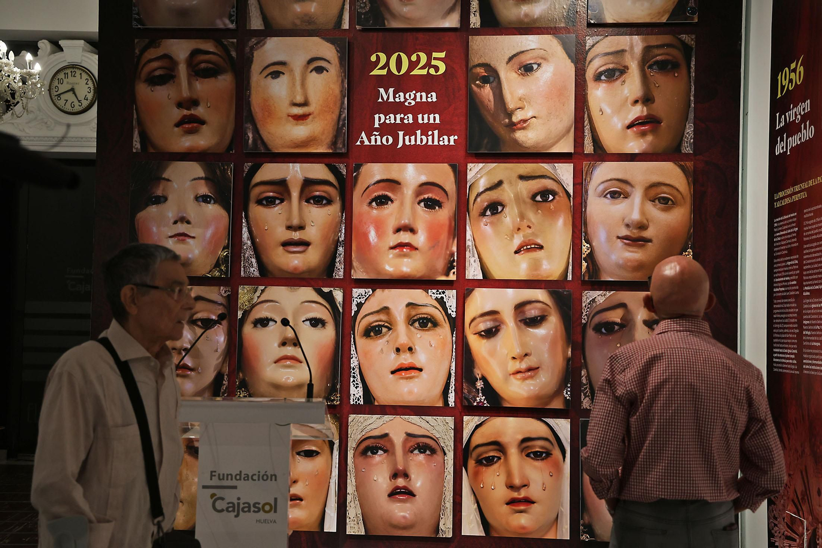 Imágenes de la Inauguración de la exposición 'Magna. Procesiones Marianas históricas en Huelva'