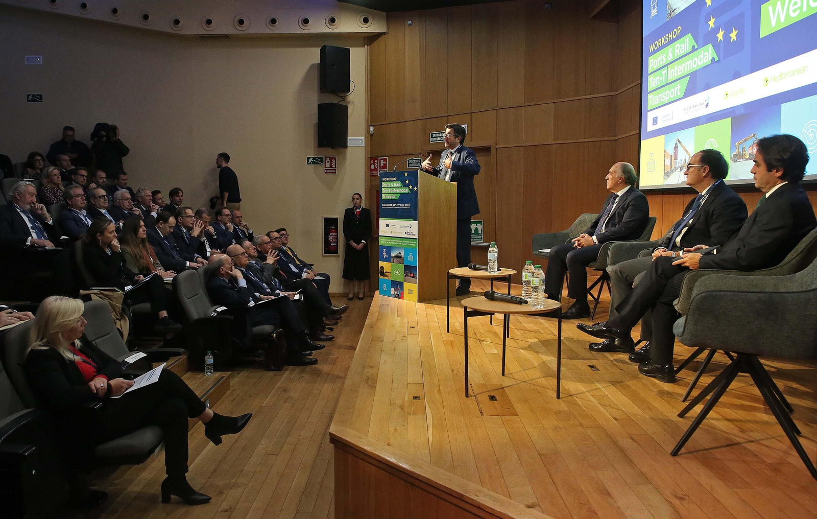 El encuentro de los Grupos de Trabajo de Transporte Intermodal de la Red Transeuropea, en imágene