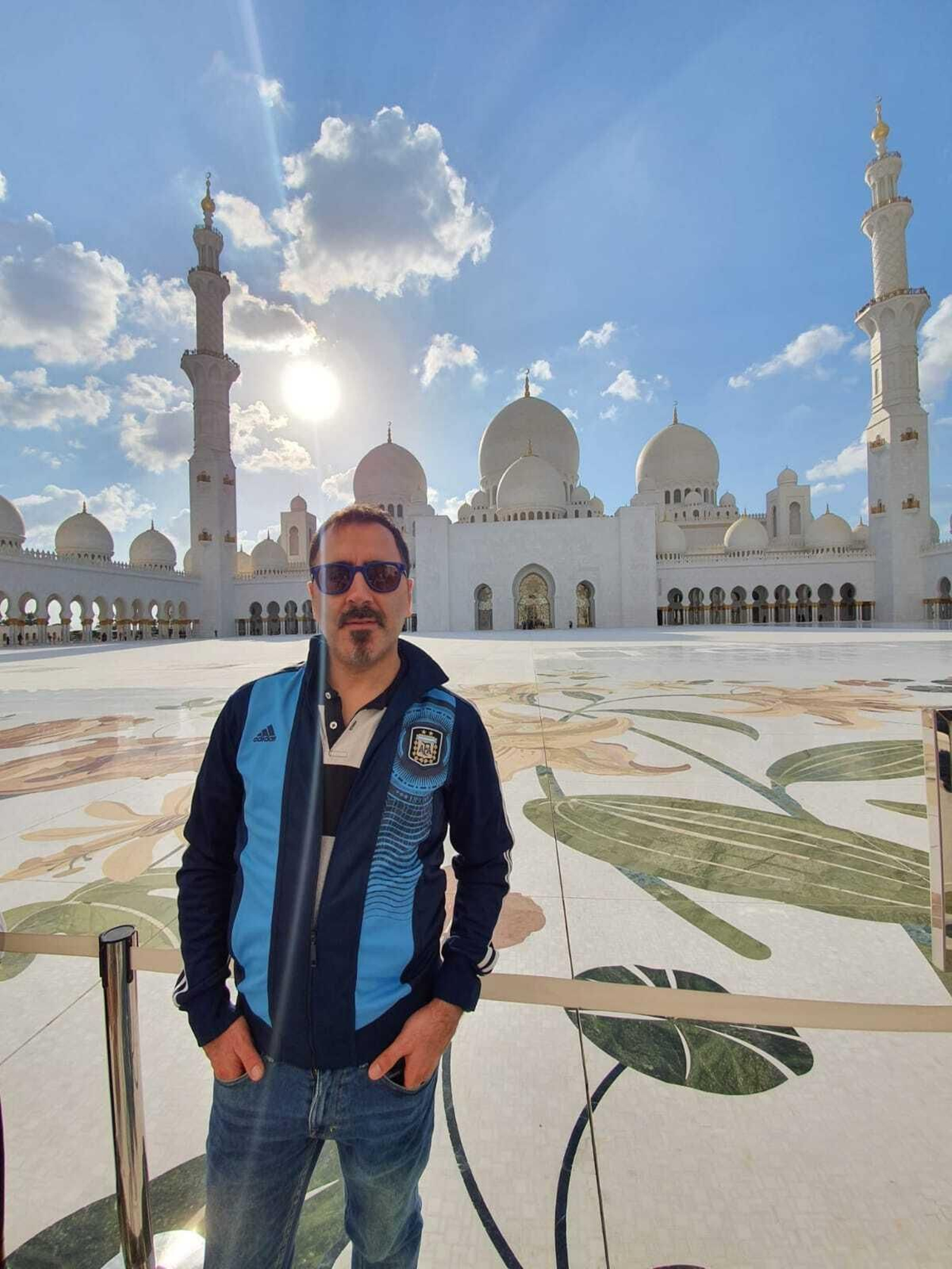 Mariano Pastrana, días antes de que se decretara el estado de alarma, en Abu Dhabi