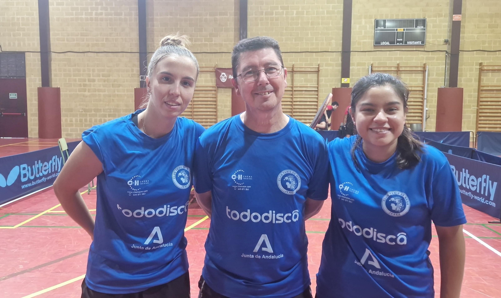 Mercedes Fernández, Ximena Figueroa y Juan Carlos Boutellier. Mercedes Fernández, Ximena Figueroa y Juan Carlos Boutellier.