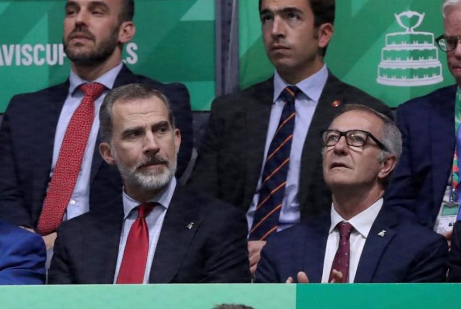 El Rey Felipe VI acompañado del ministro de Cultura y Deporte, el almeriense José Guirao.