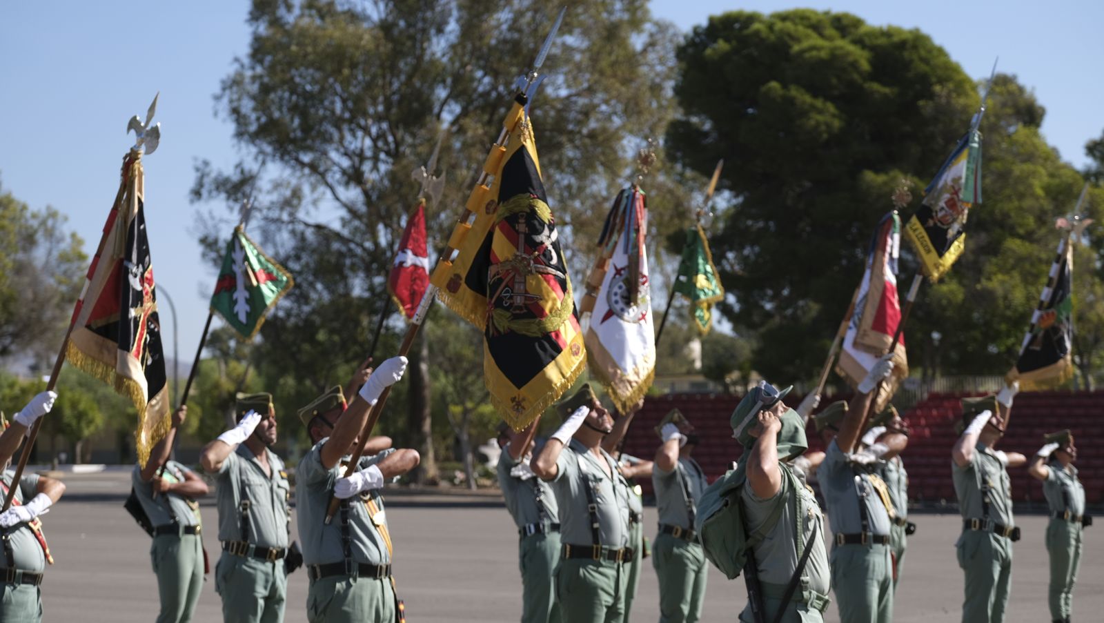Imágenes de la visita de la Ministra de Defensa Margarita Robles a la Brigada Alfonso XIII de La Legión