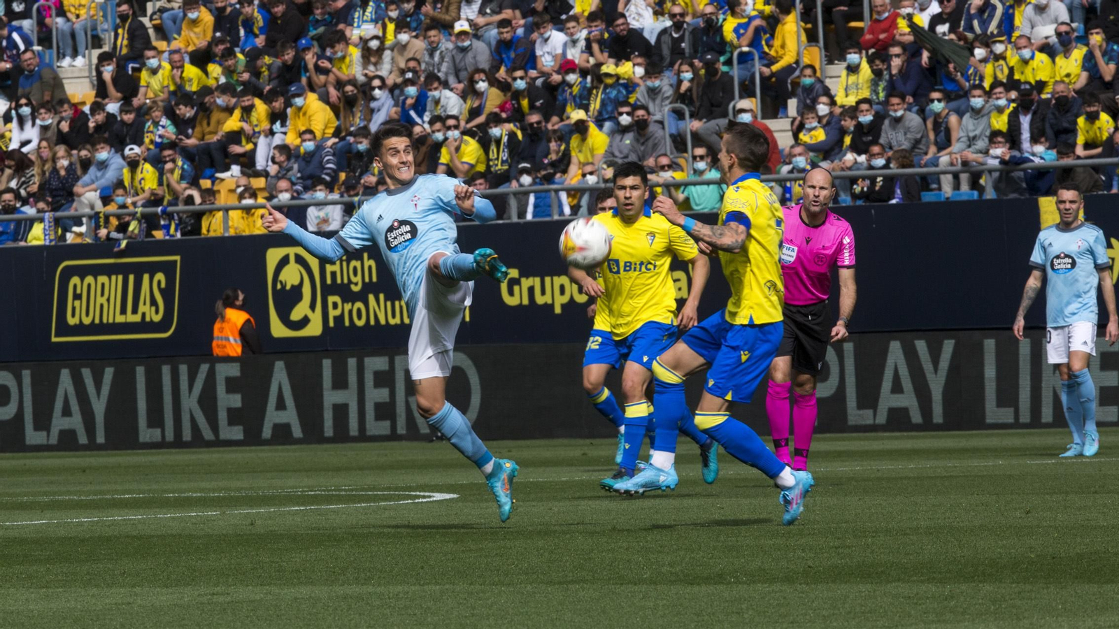 Las imágenes del partido entre el Cádiz y el Celta