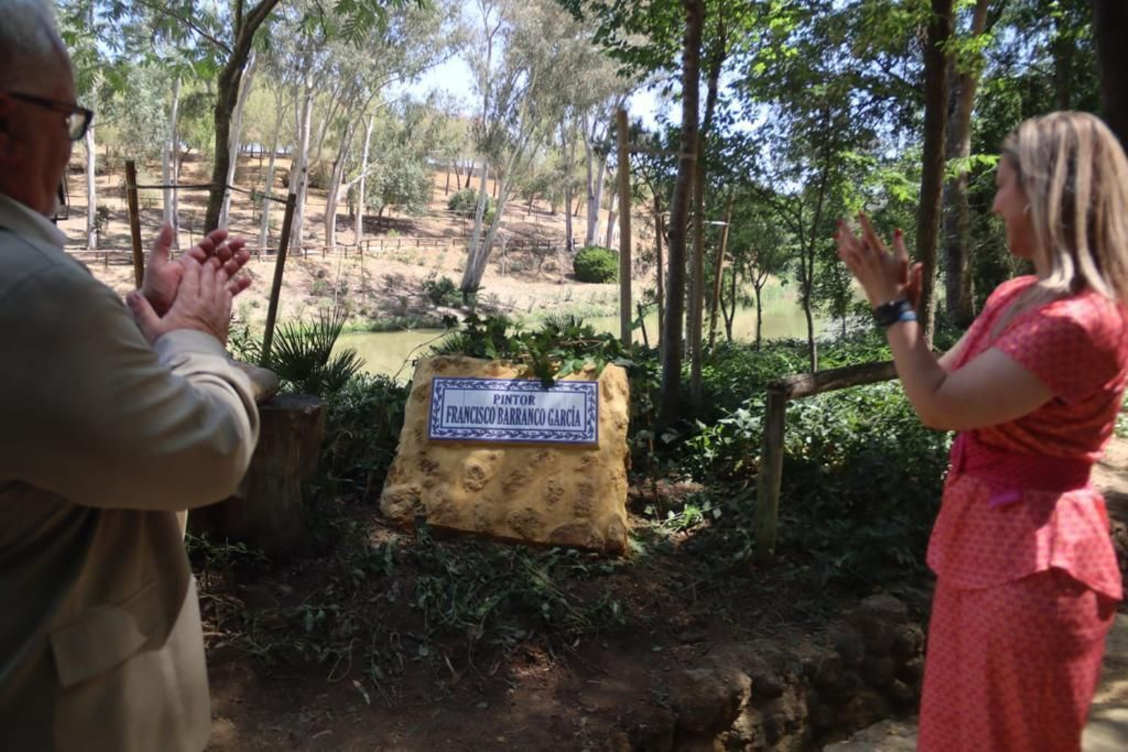 Un Mirador en el Parque de Oromana recuerda al artista Francisco Barranco