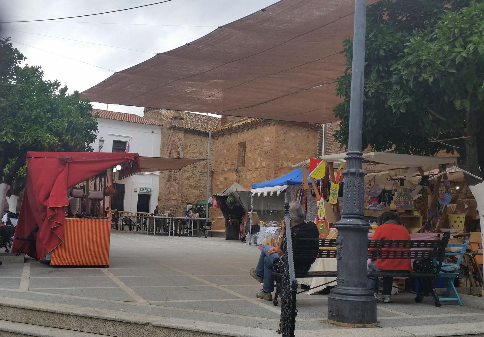 Puestos artesanales en una edición anterior del IX Festival de Gastronomía, Deporte, Arte y Música. Puestos artesanales en una edición anterior del IX Festival de Gastronomía, Deporte, Arte y Música.