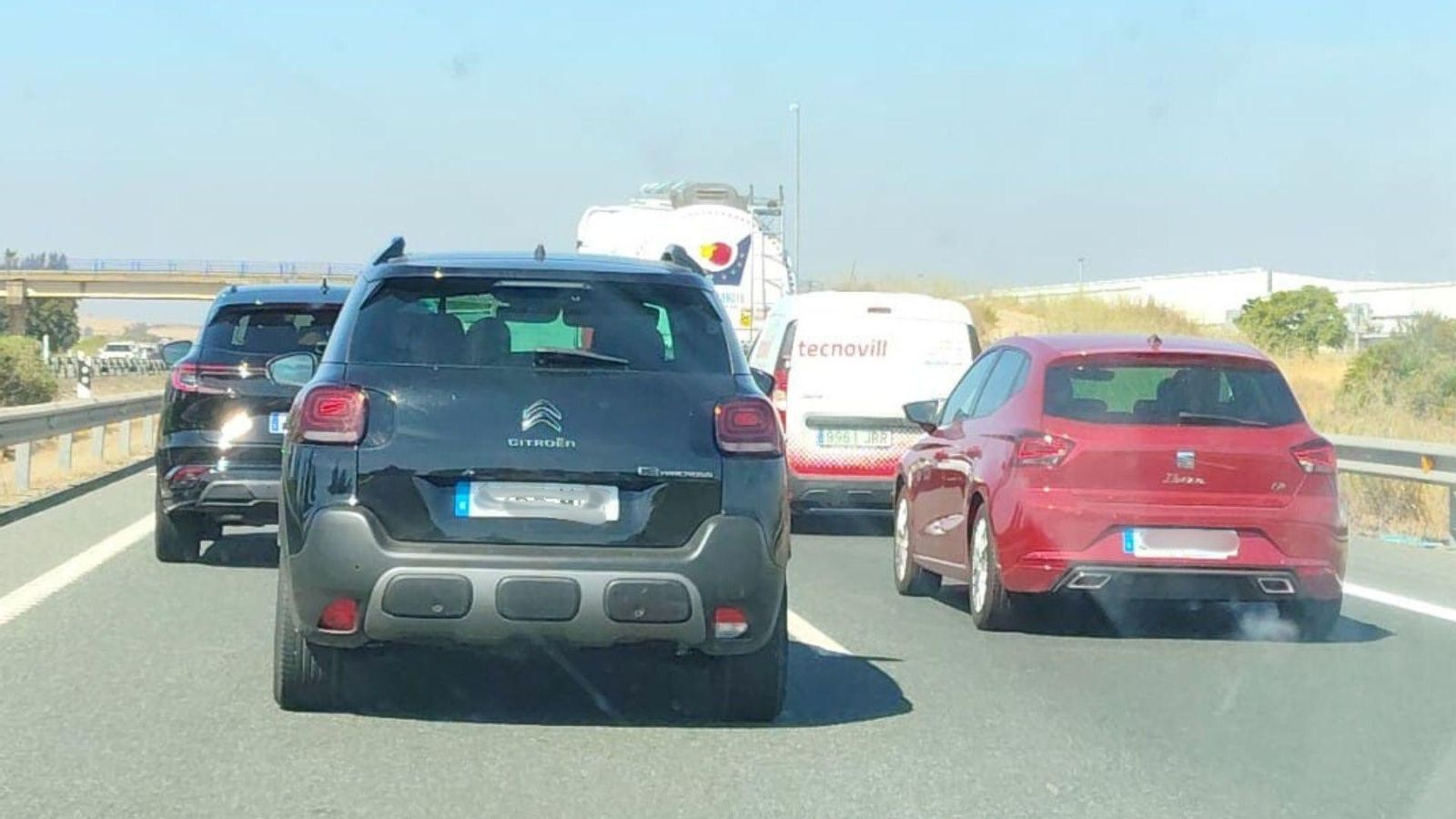 Retención provocada por el accidente en la A49.