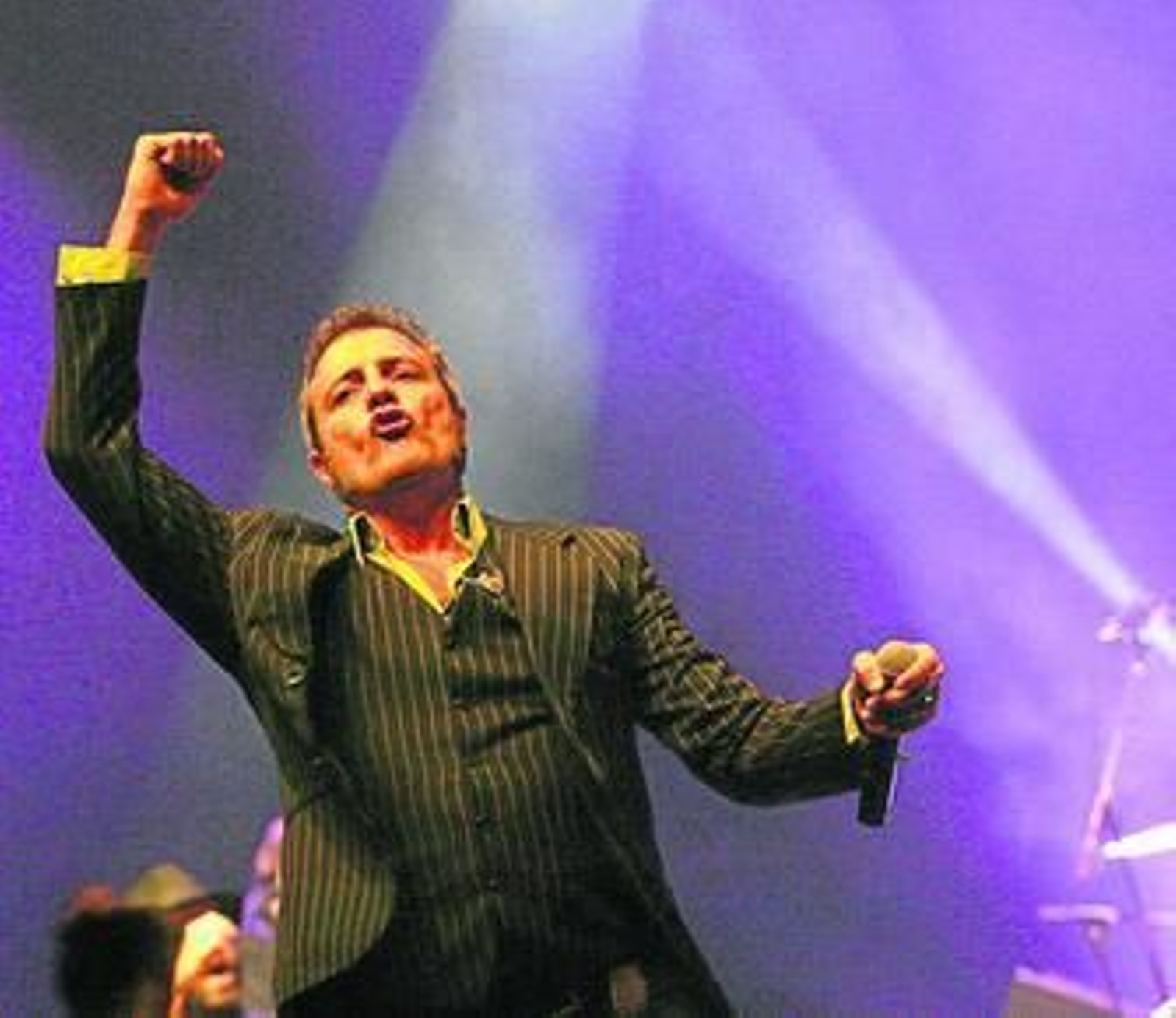 Carlos Tarque, durante un reciente concierto de M Clan.