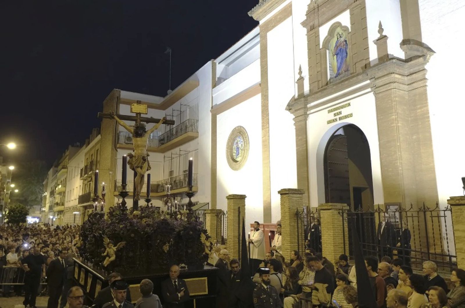 El Cristo de Pasión y Muerte abre la Semana Santa en Triana