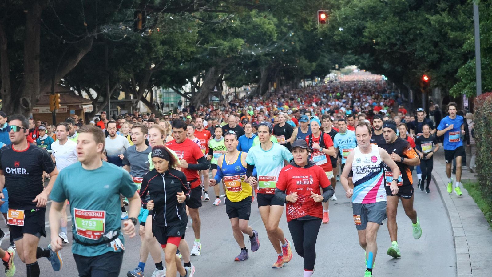 Las mejores fotos de la Maratón de Málaga 2024