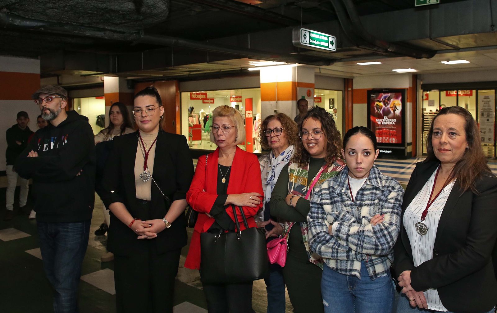 Fotos de la exposición de Enseres Cofrades en el Corte Inglés de Algeciras