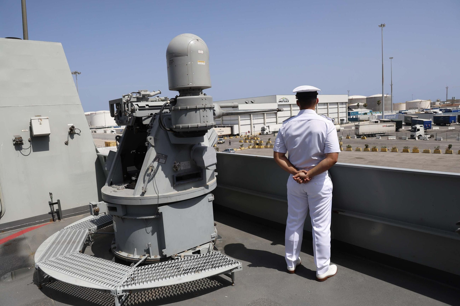 Las fotografías de la visita del buque de la Armada "Furor" al Puerto de Algeciras