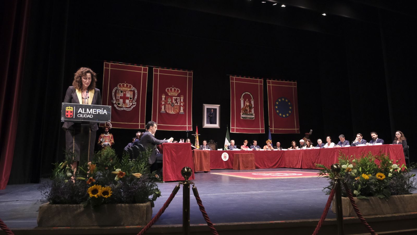 Imágenes de la investidura como Alcaldesa de Almería, de María del Mar Vázquez Agüero