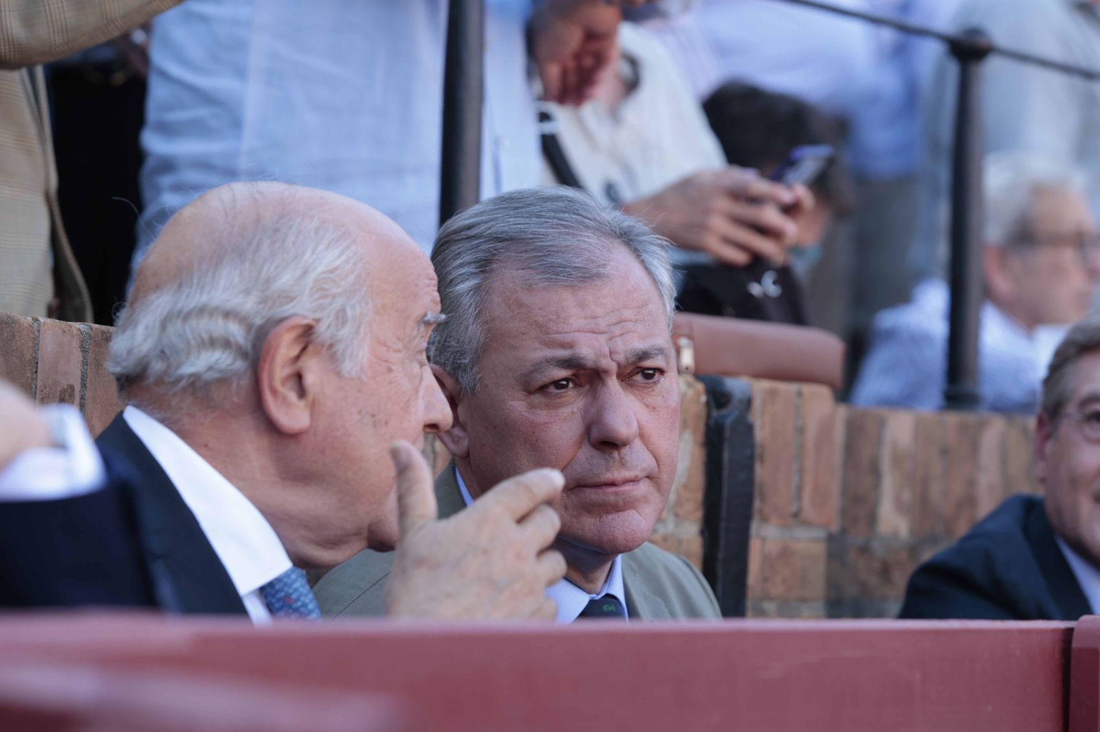 Ambiente en los tendidos de la Maestranza