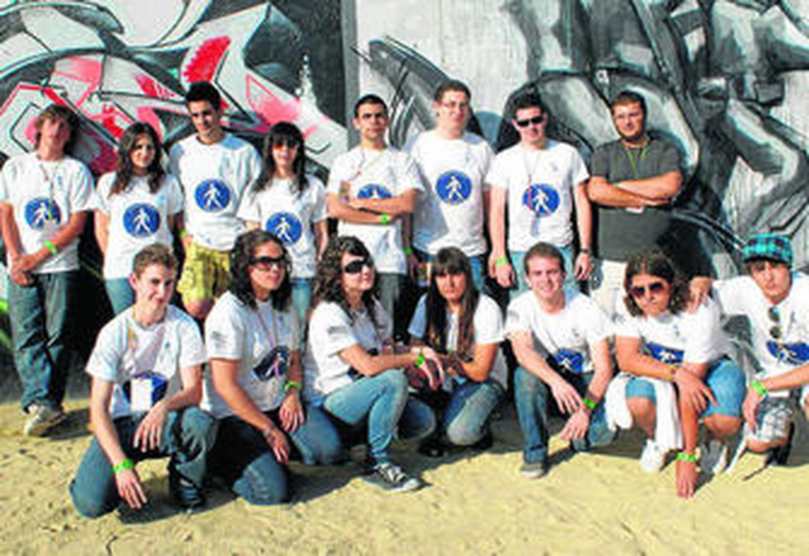 Integrantes de la Asociación Juvenil Facevik, organizadores del evento.