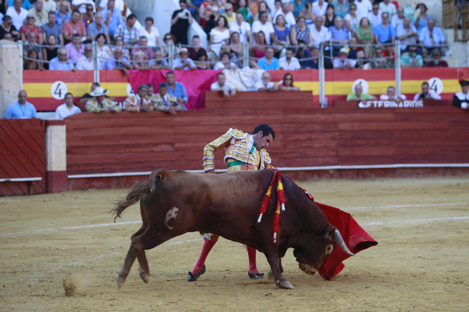 Triunfo del diestro Emilio de Justo en la Corrida de Toros de la Feria de Almería 2023