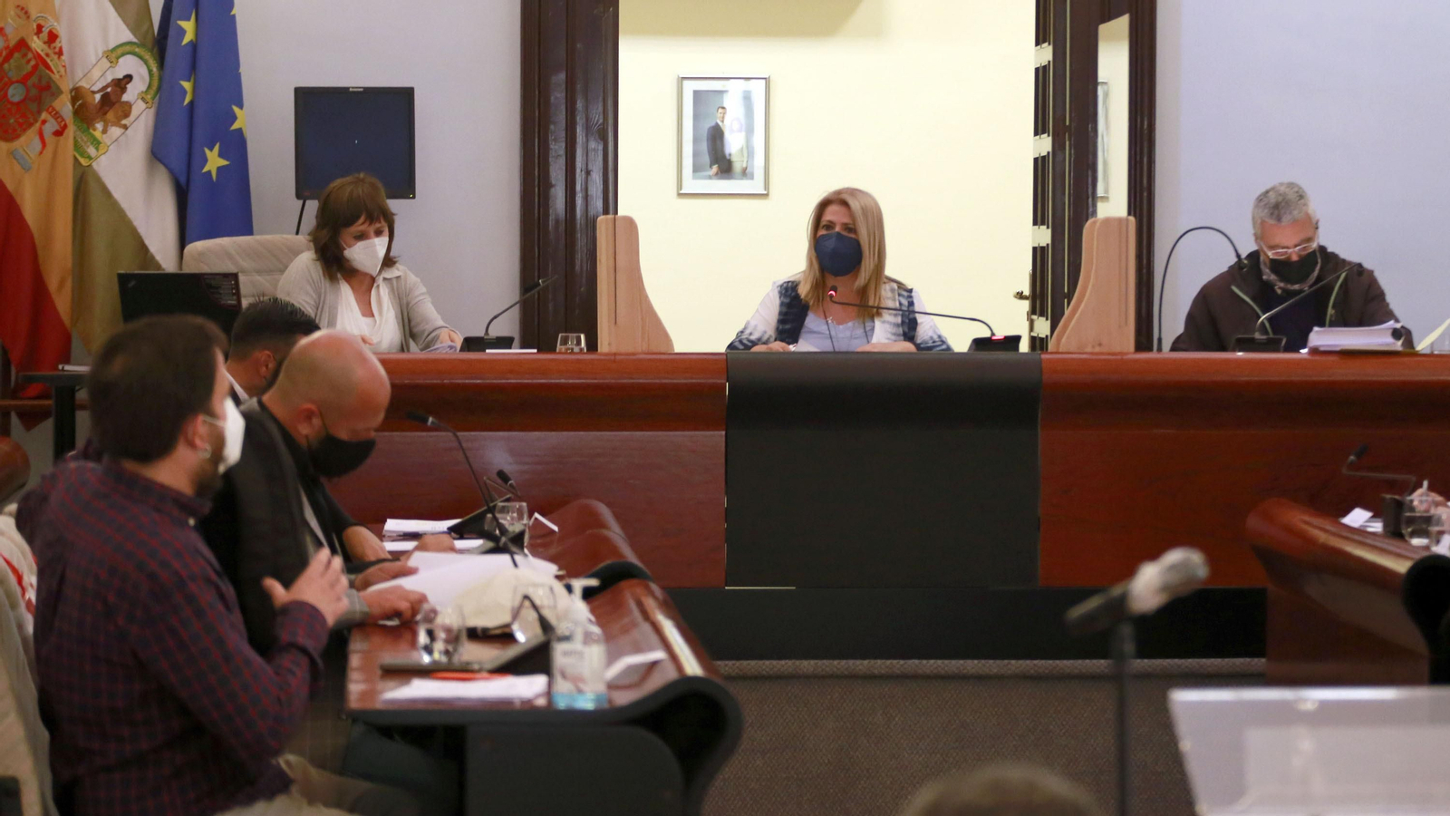 La alcaldesa, durante el pleno celebrado este jueves.