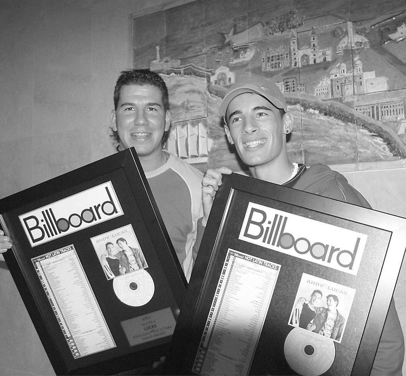 Algunos de los mejores momentos de Andy & Lucas en 20 años de carrera