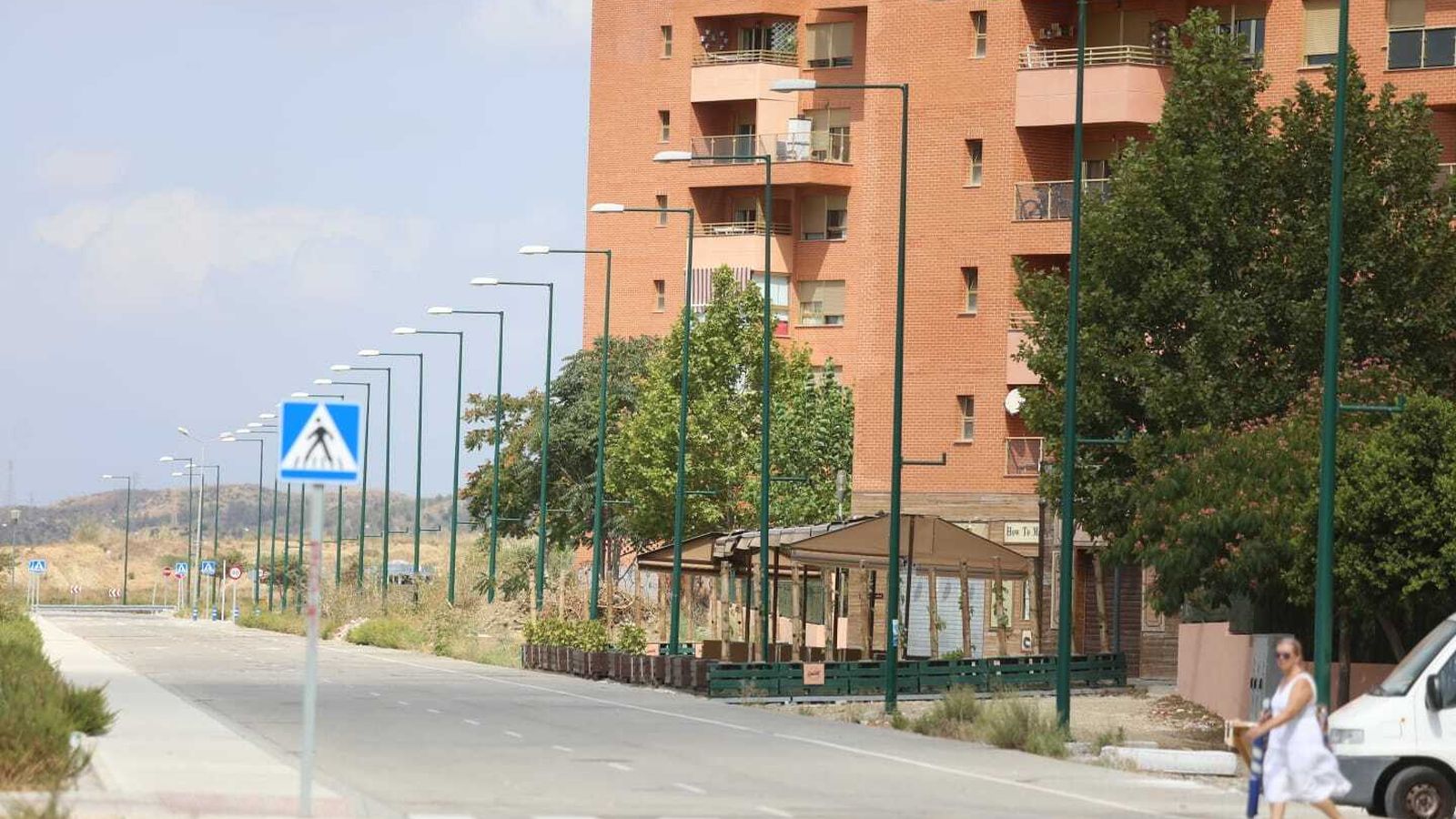 Nuevo vial entre los campus universitarios de Teatinos.