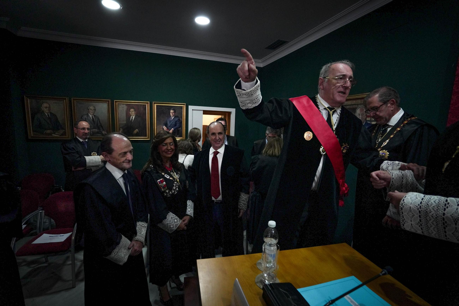 El reconocimiento al decano de los abogados de Jerez, Federico Fernández, en imágenes