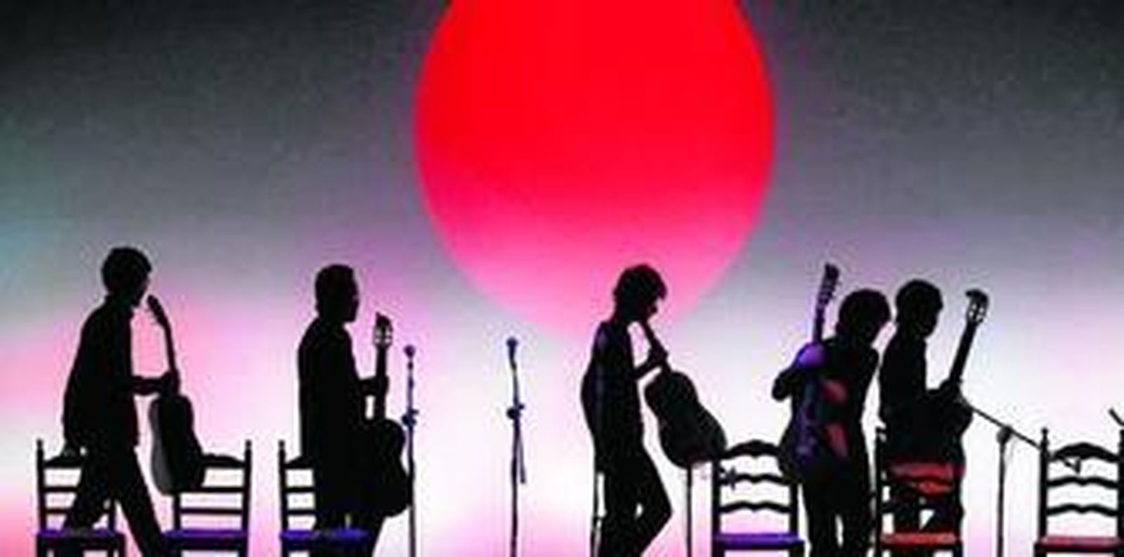 Un espectáculo de flamenco con alusiones escenográficas a Japón.