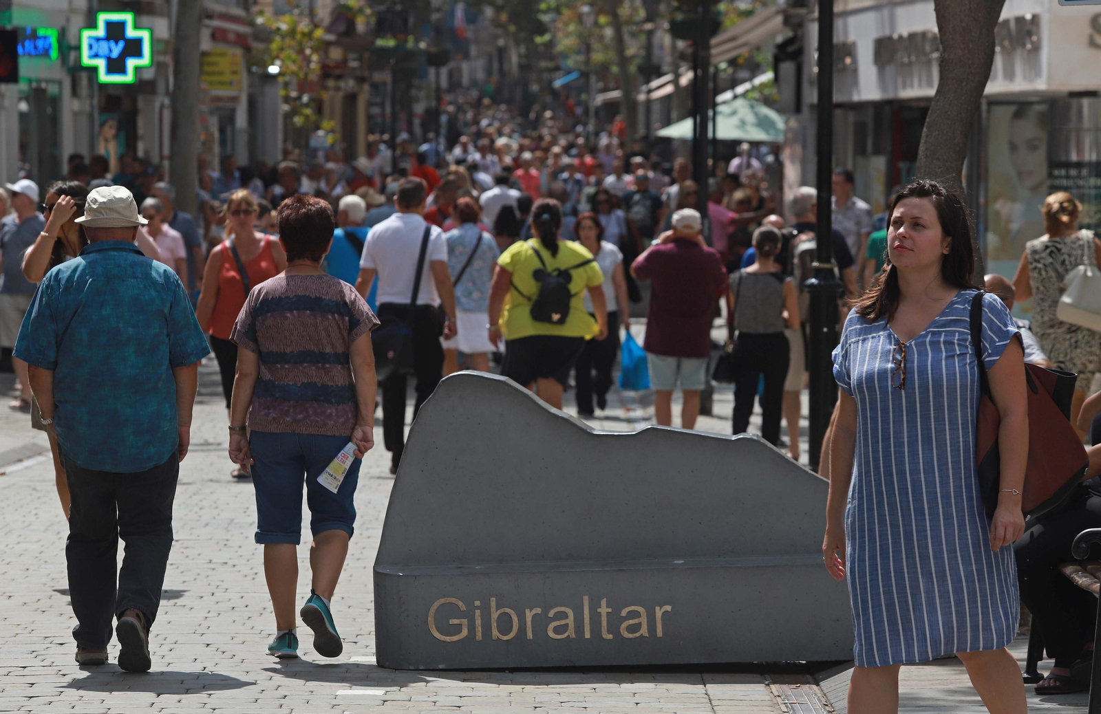 Ambiente en Main Street, en el centro de Gibraltar.
