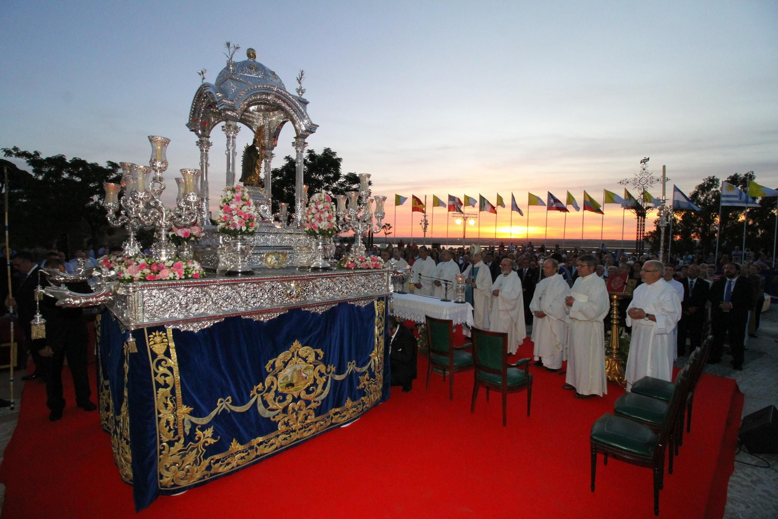 Imágenes de la Clausura del Jubileo de la Cinta en el XXV Aniversario de su Coronación.