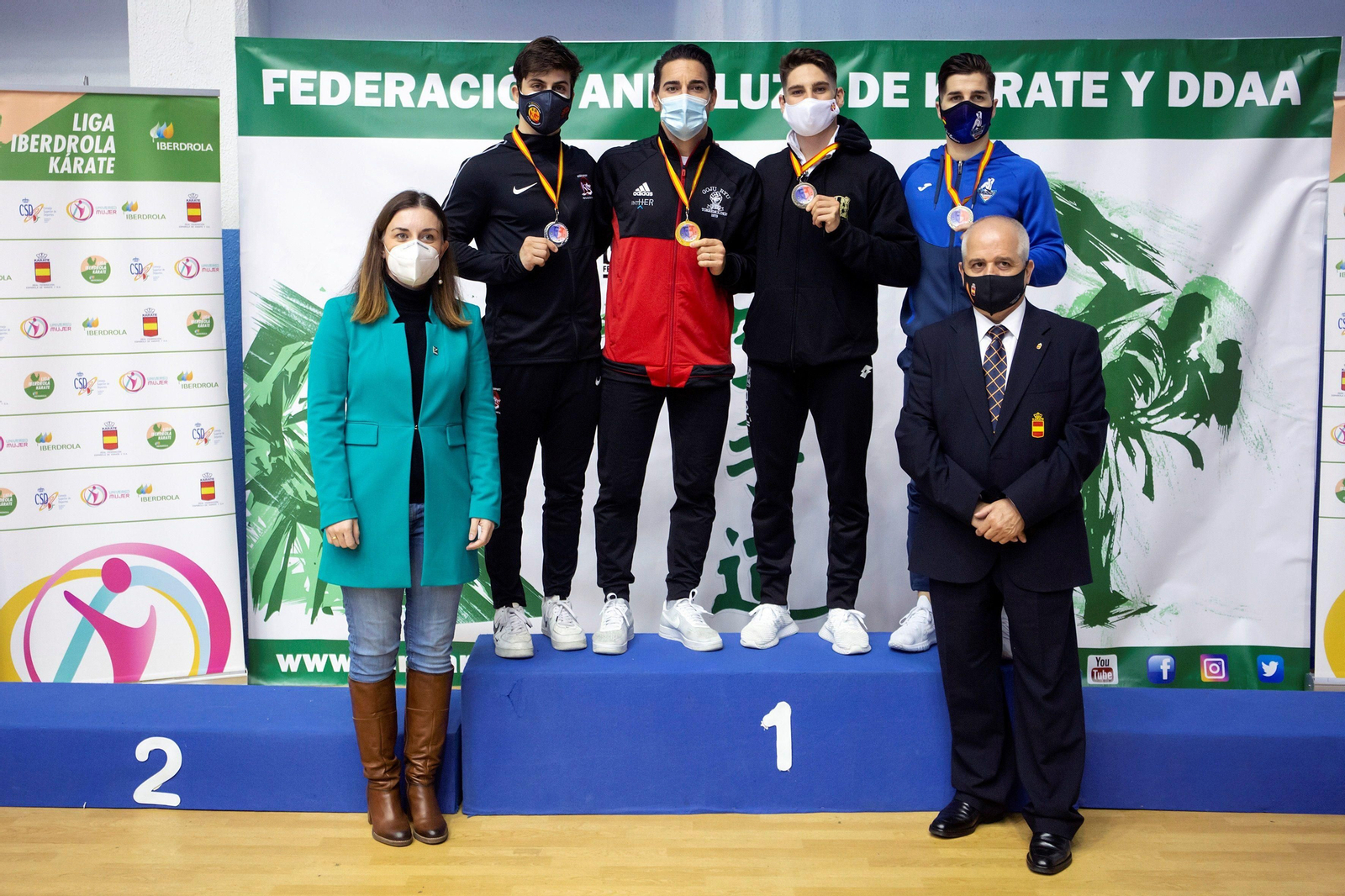 La carrera de Damián Quintero, en fotos