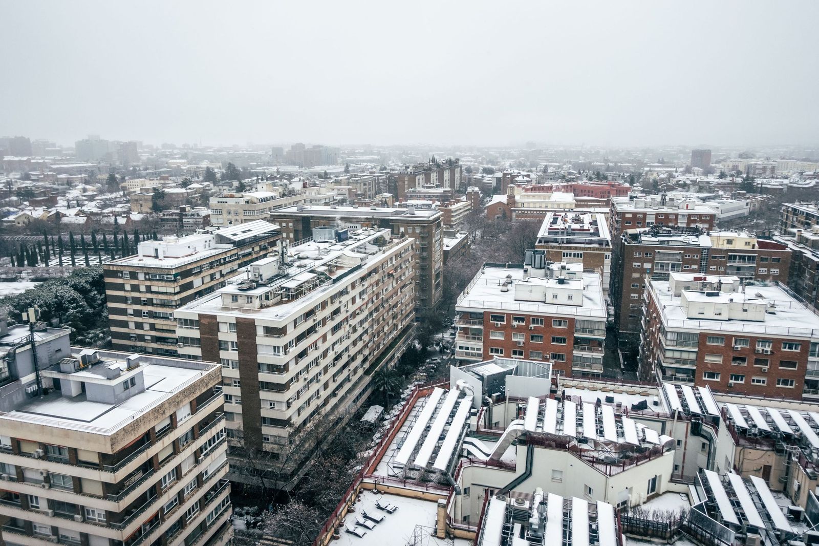 Imágenes de la nevada que ha dejado la borrasca Kristin en Madrid capital