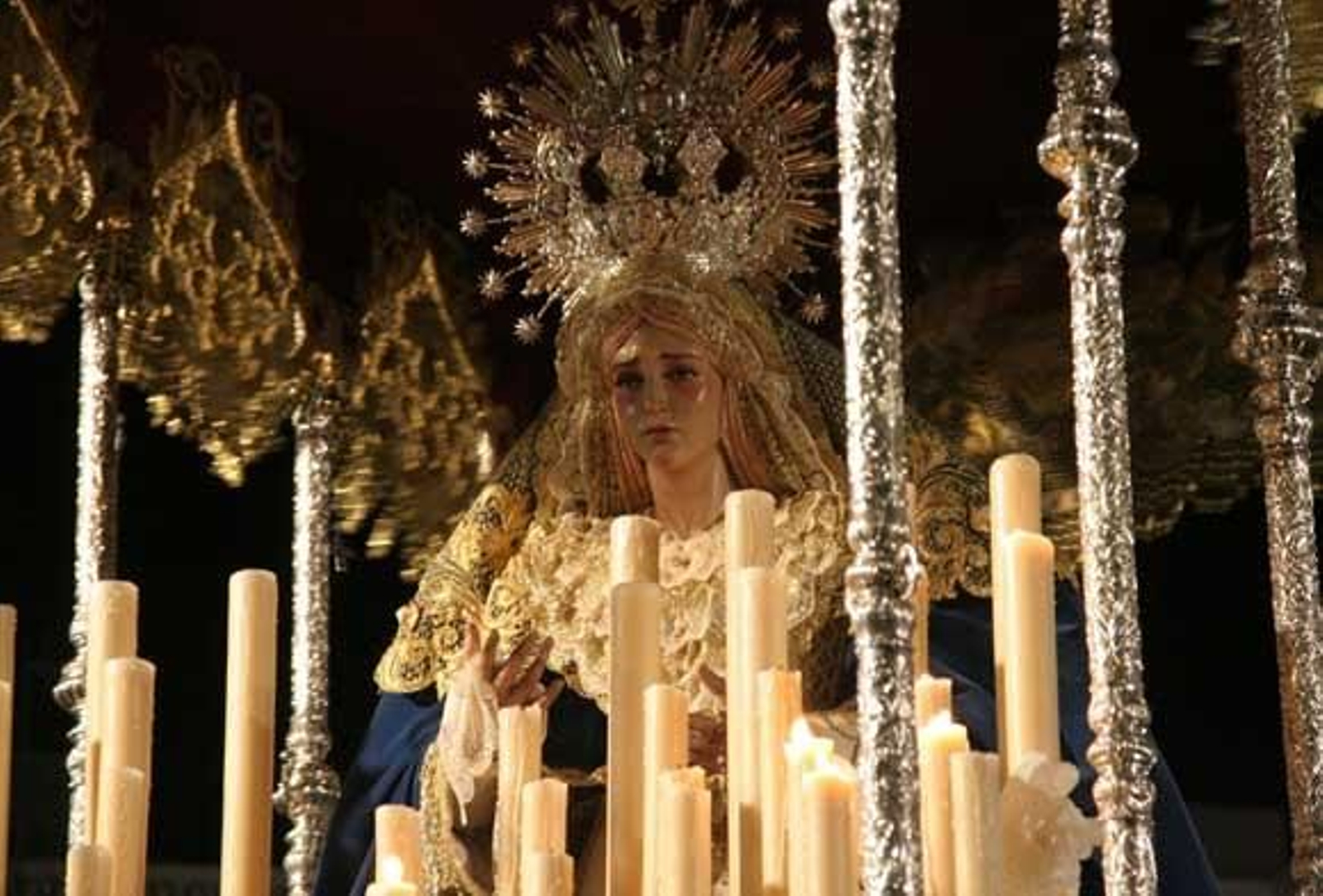 La Virgen del Rosario de Tarifa, conocida popularmente como 'La Charito'

Foto: J.M.Q./Shus Teran/Erasmo Fenoy/Paco Guerrero