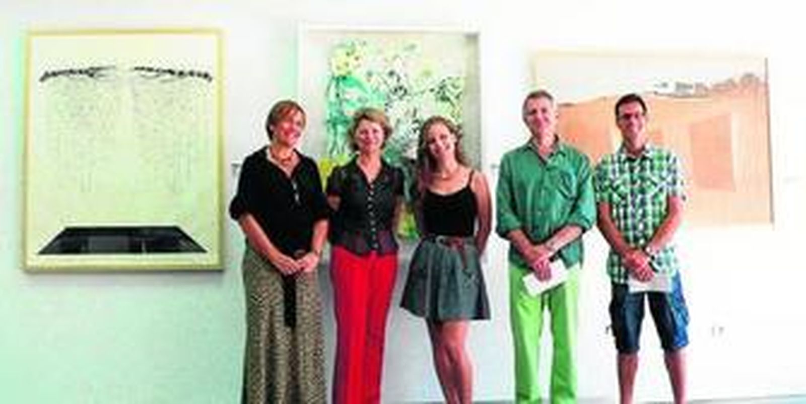 De izquierda a derecha, Yolanda Pelayo, María García Doncel, Julia Llerena, Gerardo Stubing y Eduardo Gómez.