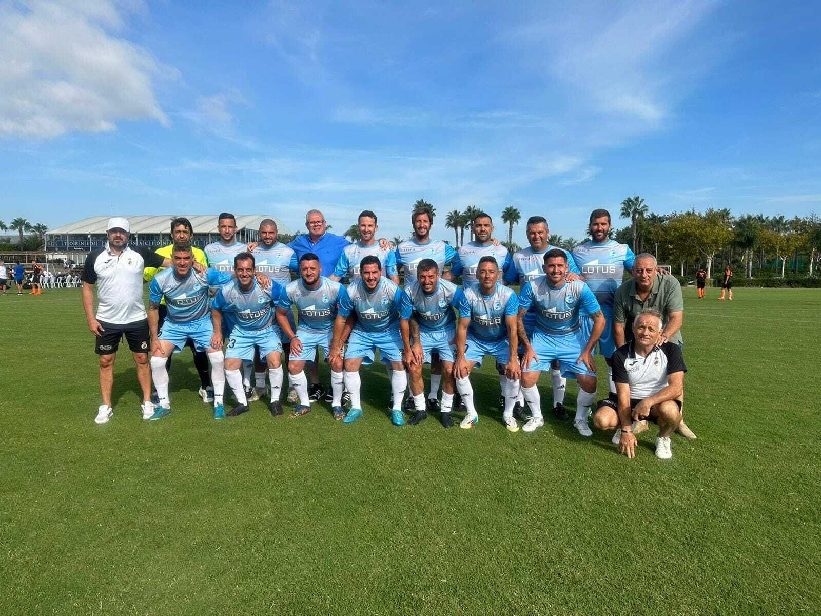 Los veteranos de la Balona, antes de un partido