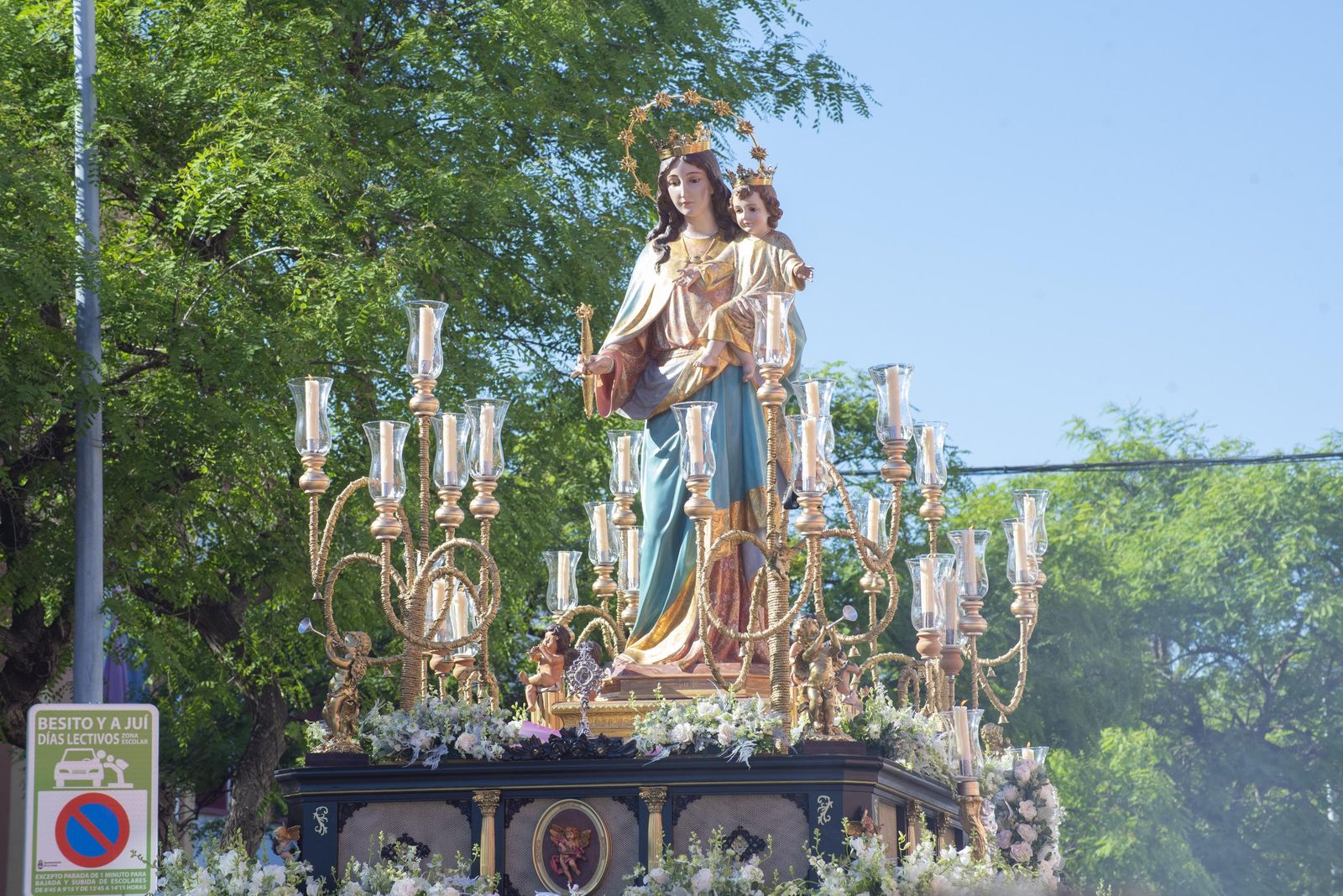 Las fotos de la procesión de María Auxiliadora en La Línea